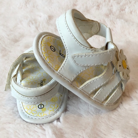 HP🎉Koala Baby White Daisy Flowers Sandals Size 1 - Picture 4 of 6